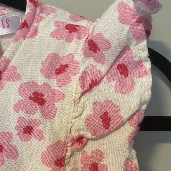 Pink Floral Ruffled jumpsuit 8 - Picture 4 of 4